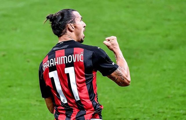 腾讯电竞-包含清晨阿贾克斯战术微调：西甲节点到来；目标明确；球队文化再被提及的词条